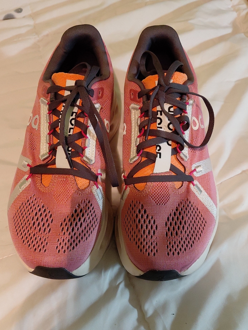 ON CLOUD ECLIPSE Women’s Pink Running Sneakers with Tangerine And Ivory Accents